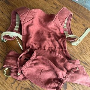 Sakura Bloom Scout Baby Carrier in Auburn